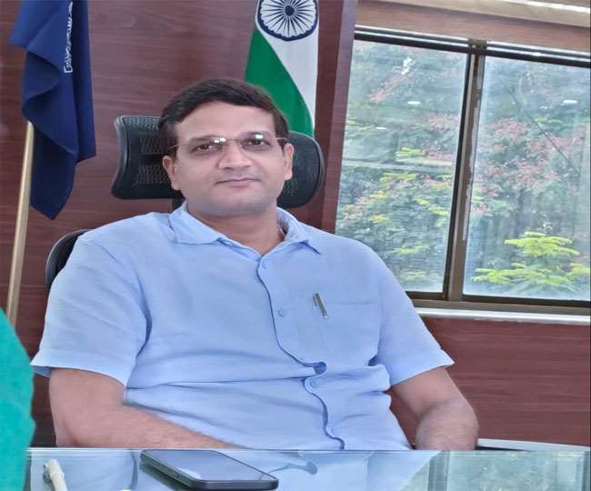 Jharkhand Police Mens Association Alleges Ranchi DC Gets Domestic Work Done  For Relatives Through Jawans