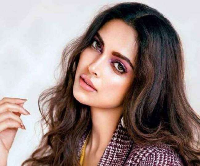 Deepika Padukone had slams Reporter on the question of pregnancy said if  you give permission then we should plan