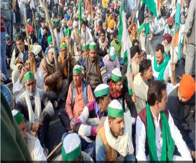 कृषि कानूनों से नहीं लेनादेना, राजनीति चमकाने पर जोर