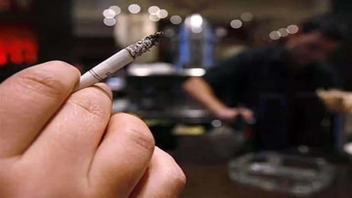 धूम्रपान करने वालों के करीब रहना जानलेवा- शोध