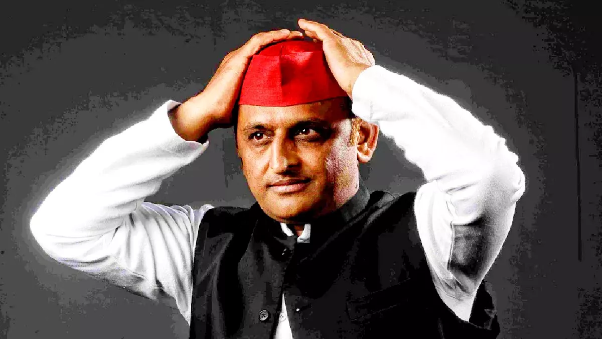 UP Politics: चुनावी बाजी हारे तो दिल जीतने आजमगढ़ चले अखिलेश, रमाकांत यादव से मिलने जाएंगे जेल