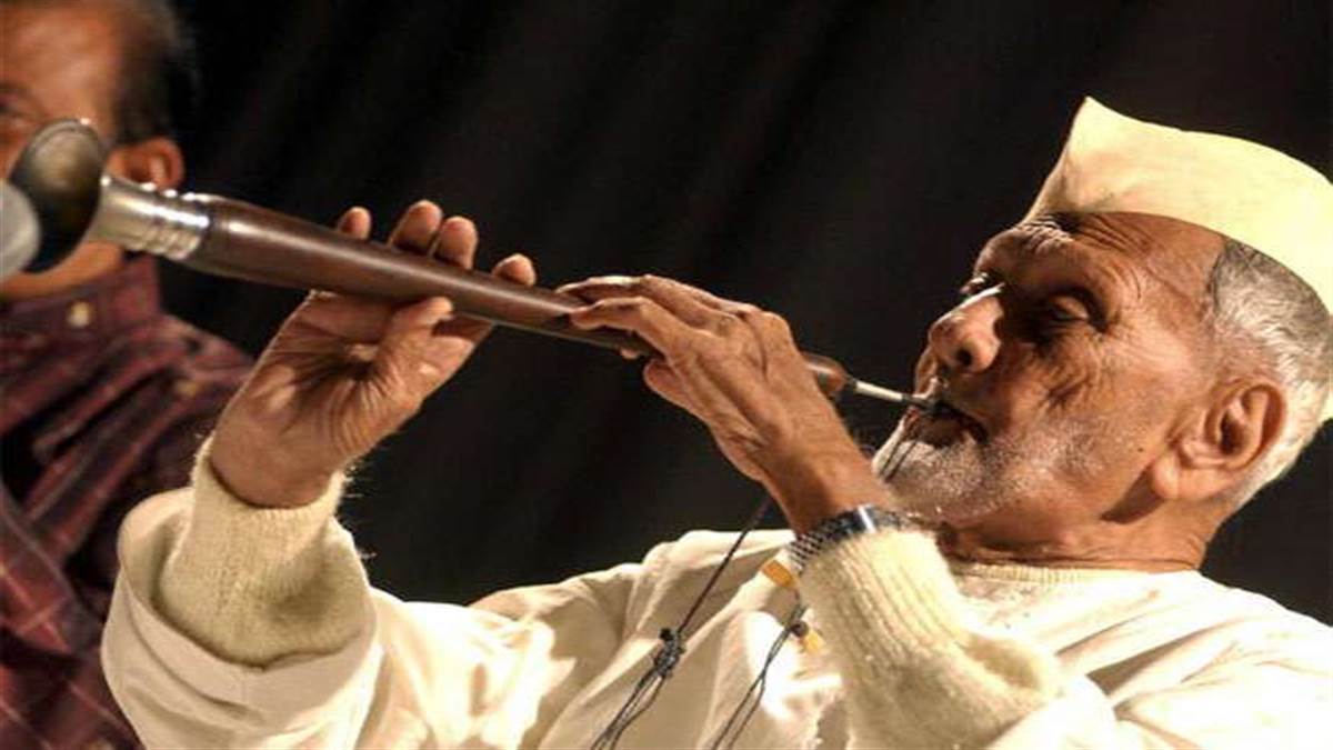https://www.jagranimages.com/images/newimg/20082022/20_08_2022-ustad_bismillah_khan_20644196_22996088.jpg
