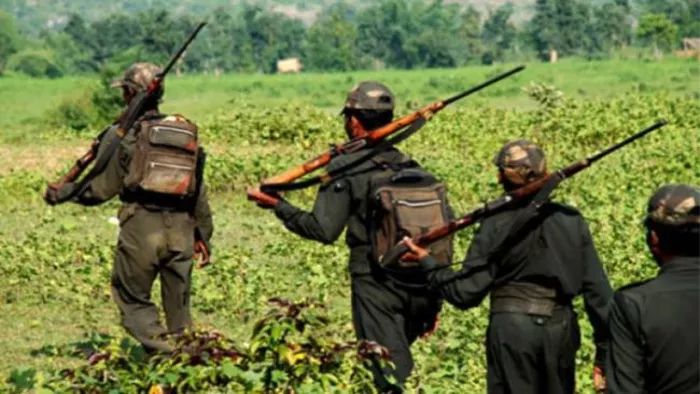 नक्सलियों की सांकेतिक तस्वीर। फोटो साभार- जागरण