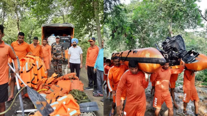 Firozpur Flood: रविवार को फिरोजपुर में पहुंची NDRF की चार कंपनियां, बाढ़ में फंसे लोगों का रेस्क्यू जारी
