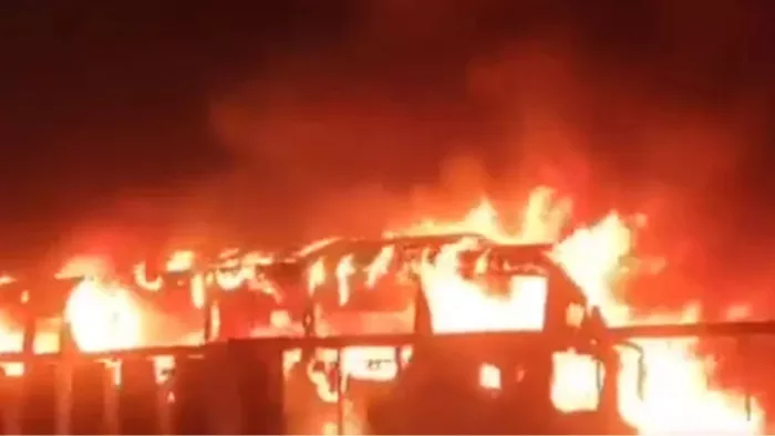Pakistan Bus Accident पाकिस्तान में सड़क हादसा।