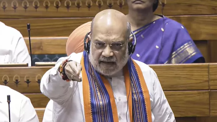 अमित शाह ने बुधवार को संविधान संशोधन विधेयक समेत तीन बिल पेश किए।(फोटो सोर्स: पीटीआई)