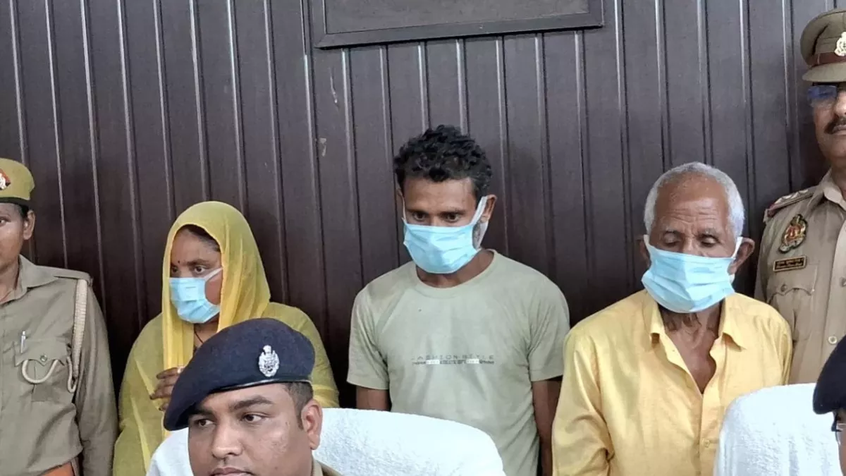वाराणसी में ससुर ने बहू को क‍िया ट्रेंड, दोनों म‍िलकर चलाने लगे स्‍मैक का अवैध कारोबार