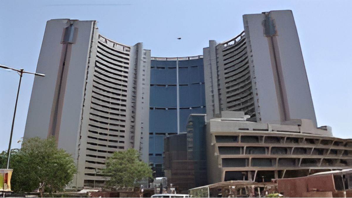 https://www.jagranimages.com/images/newimg/20082025/20_08_2025-civic_centre_24019718.jpg