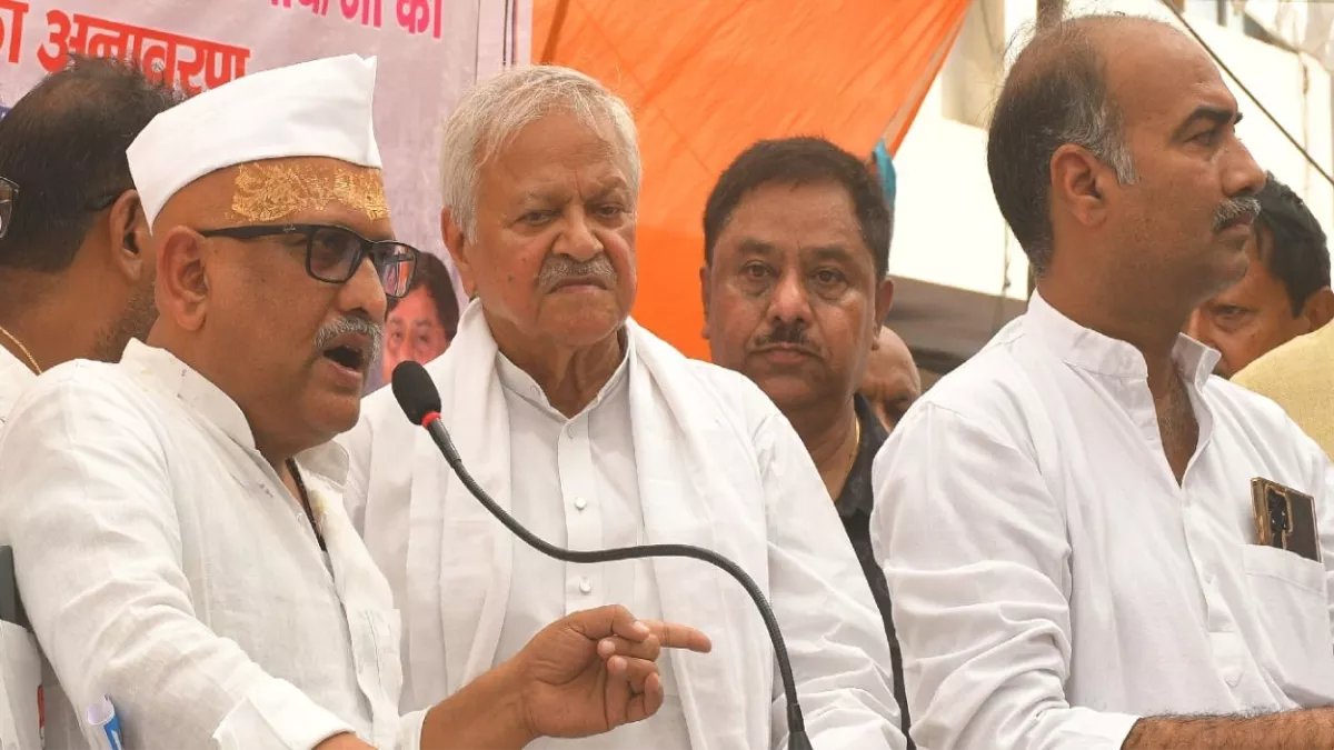 कानपुर पहुंचे कांग्रेस प्रदेशाध्यक्ष बोले- चुनाव आयोग बना भाजपा का फ्रंटल संगठन, ट्रंप कर रहे अपमान