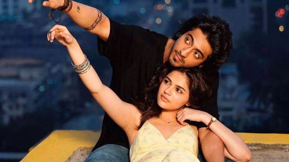 https://www.jagranimages.com/images/newimg/20082025/20_08_2025-saiyaara_24019151.jpg