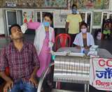 मधुबनी रेलवे स्टेशन पर यात्रियों की कोरोना जांच। जागरण