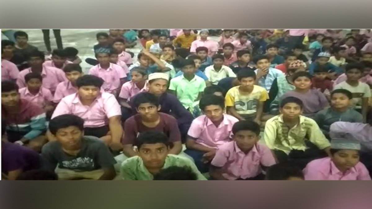 Telangana: तेलंगाना के स्कूल में फूड प्वाइजनिंग का एक और मामला, 31 छात्र हुए बीमार
