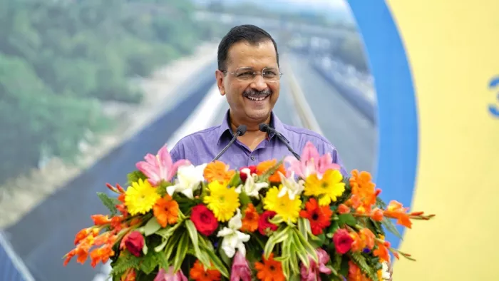 दिल्ली के CM केजरीवाल वॉट्सऐप चैनल से जुड़े, सबसे पहले साझा की ये तस्वीरें
