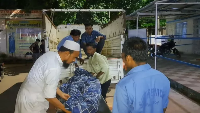 ससुराल वालों ने पहले नवविवाहिता की हत्या की