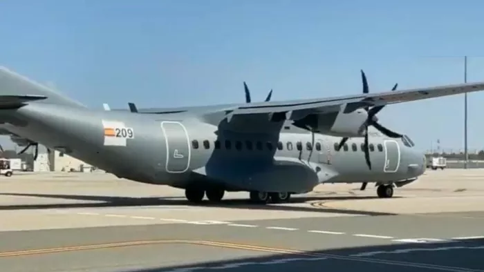 भारत का पहला C-295 परिवहन विमान (फोटो: एएनआई)