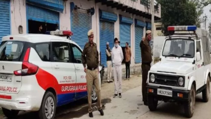 कोल्ड स्टोर से साढ़े चार करोड़ रुपये के अखरोट गायब।