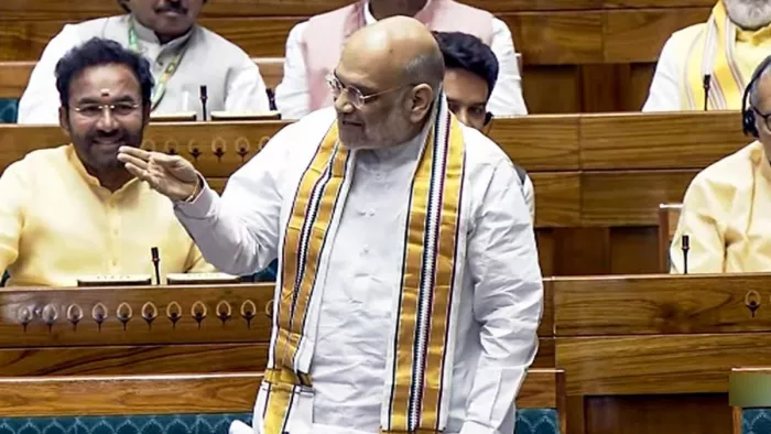 महिला आरक्षण बिल पेश करने के लिए अमित शाह ने प्रधानमंत्री नरेंद्र मोदी को धन्यवाद दिया ।