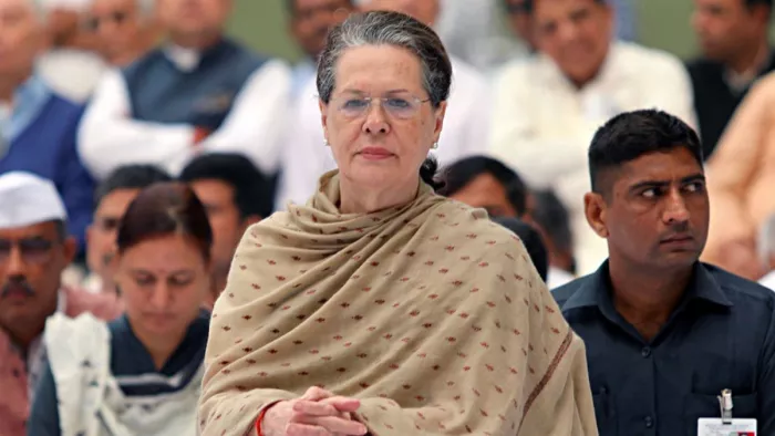 लोकसभा में बहस के लिए सोनिया गांधी होंगी कांग्रेस की मुख्य वक्ता (फाइल फोटो)