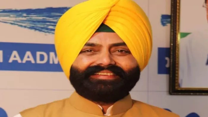Punjab News: परिवहन मंत्री लालजीत भुल्लर ने रद्द किए 600 बसों के परमिट।