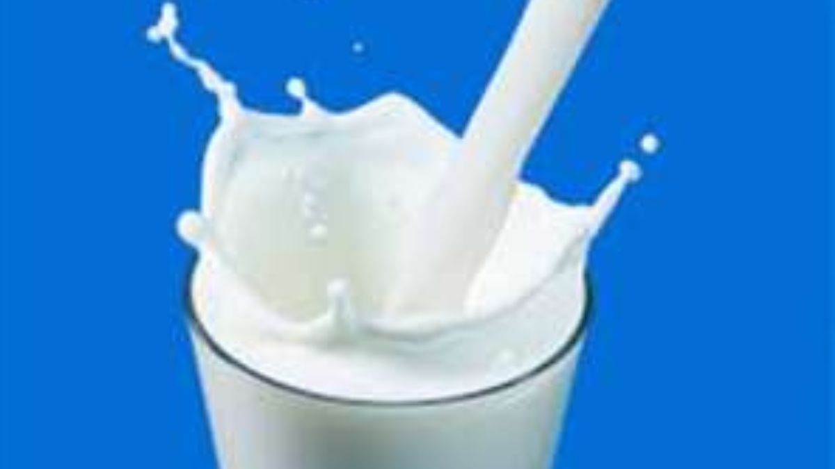 https://www.jagranimages.com/images/newimg/20092025/20_09_2025-milk_price_down_muzaffarpur_24053952.jpg