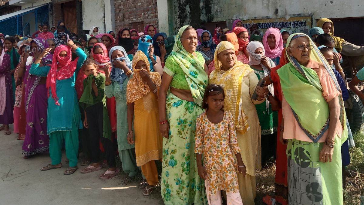https://www.jagranimages.com/images/newimg/20092025/20_09_2025-moradabad_news_24053492.jpg