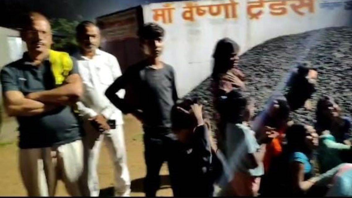 https://www.jagranimages.com/images/newimg/20092025/20_09_2025-nalanda_accident_24053372.jpg