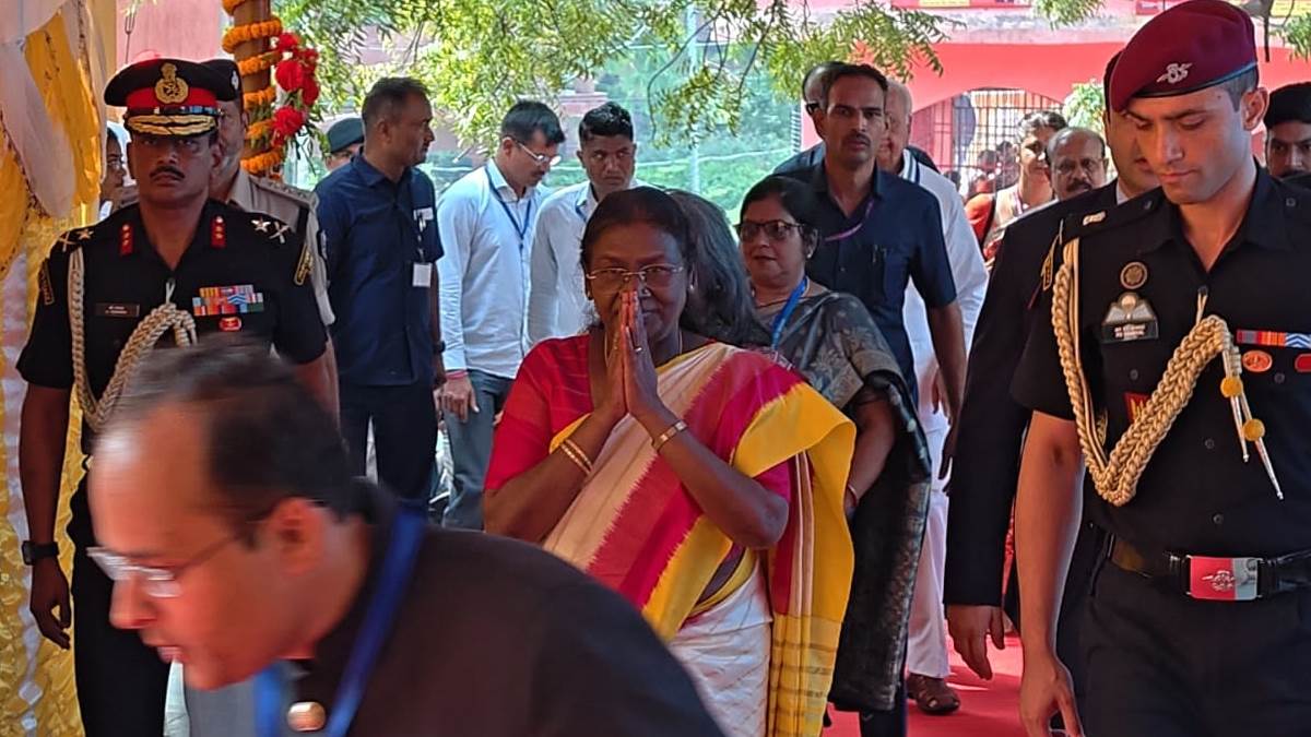 https://www.jagranimages.com/images/newimg/20092025/20_09_2025-president_24053556.jpg