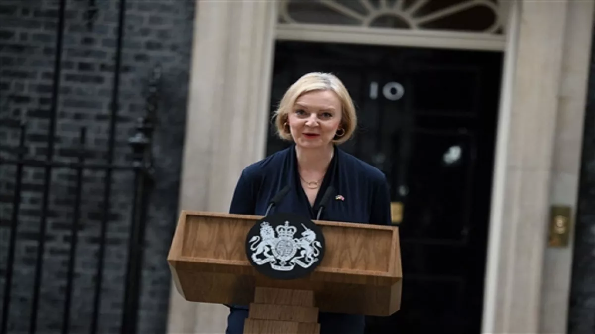 Liz Truss Resigns: वो पांच बातें जिससे ब्रिटेन की पीएम लिज ट्रस को इस्‍तीफा देने के लिए होना पड़ा मजबूर