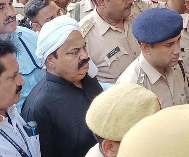 Atique Ahmad: लखनऊ पेशी पर आया माफिया अतीक अहमद, बोला सीएम योगी ...