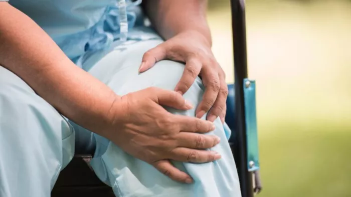 World Osteoporosis Day 2023: ऑस्टियोपोरोसिस से बचने के लिए फॉलो करें ये टिप्स