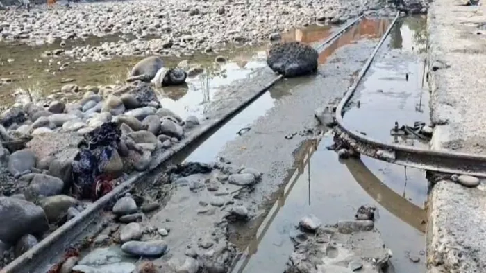 Haridwar News: हरकी पैड़ी पर रेल लाईन बना चर्चा का विषय। जागरण