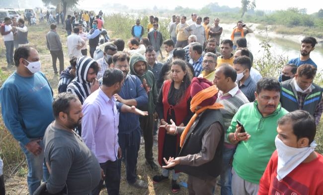 Khaskhabar/Panipat:हरियाणा के पानीपत में चार दिन पहले पटाखे बेचने के