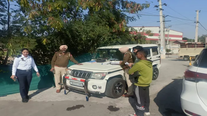 Moga News: ट्रैफिक पुलिस ने काटे ओवरस्पीड 15 वाहनों के चालान : जागरण
