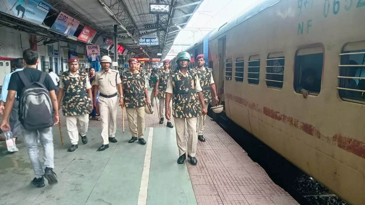 वाराणसी से बलिया के बीच आज से चलेगी अग्निवीर स्पेशल ट्रेन, नोट कर लें समय और स्‍टेशन की डिटेल