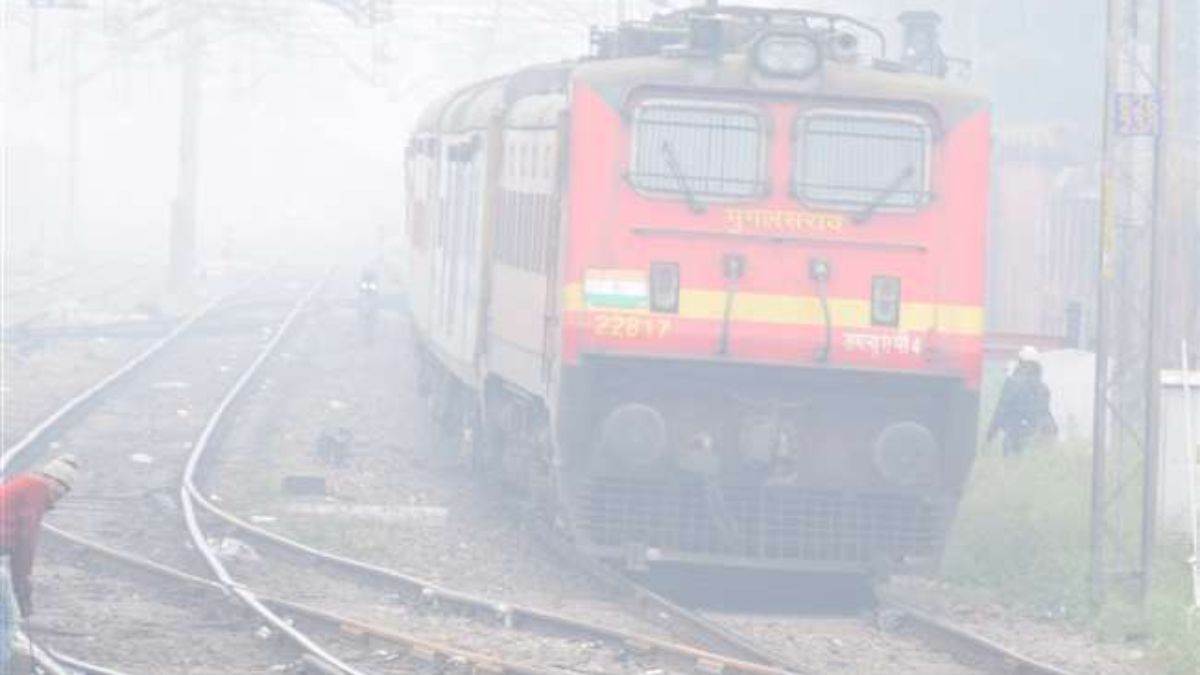 fog safe device mandatory in all trains of north eastern railway