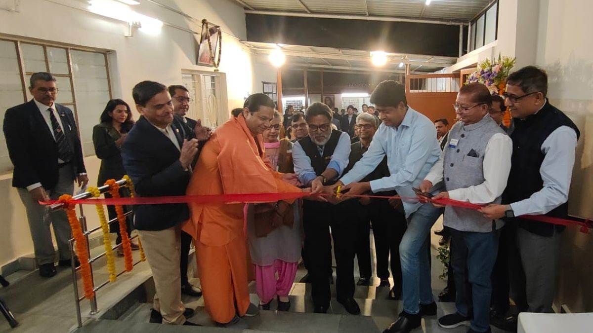 Ranchi News राजधानी रांची में अब रेटिना की होगी फ्री सर्जरी, नए आई हास्पिटल का शुभारंभ