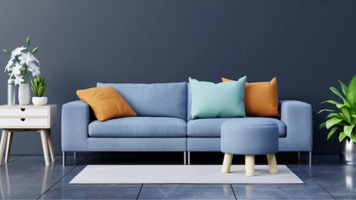2023 के Branded Sofa Set की लिस्ट जो घर को देंगे लग्जूरियस और ट्रेंडी लुक, डिजाइन देख हो जायेंगे दीवाने