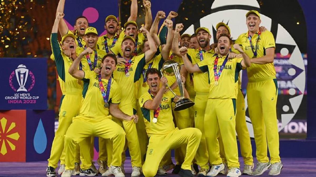 https://www.jagranimages.com/images/newimg/20112023/20_11_2023-icc_best_playing_11_23584857.jpg