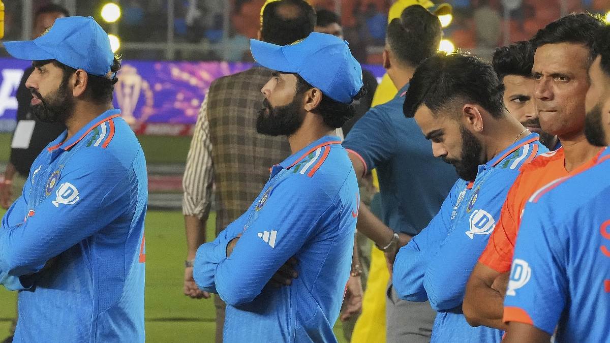https://www.jagranimages.com/images/newimg/20112023/20_11_2023-india_team_lose_world_cup_2023_23585080.jpg