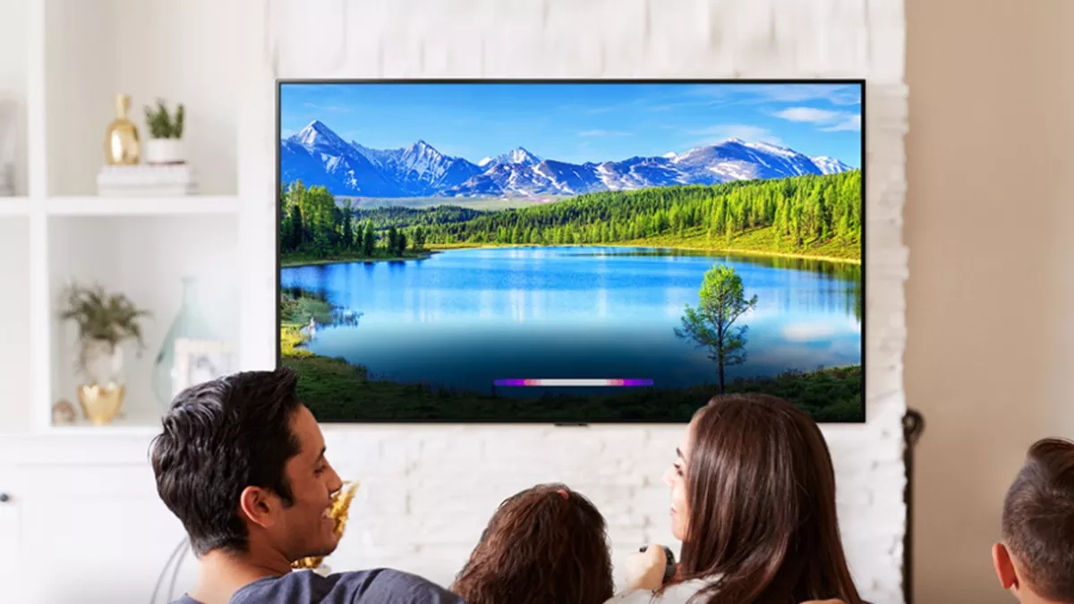 घटिया-फटिया ब्रैंड नहीं इन OLED TV पर करें विचार, अमेजन की सेल ने घटा दिए हैं पूरे 67% तक दाम