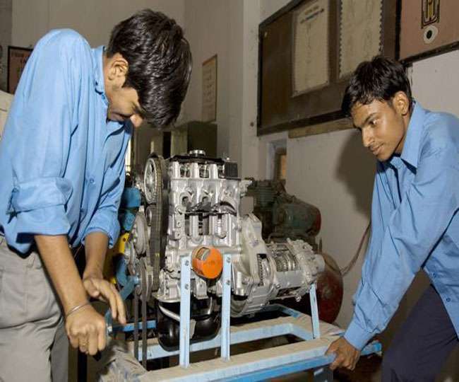 Bihar government and Tata Technology have signed an agreement to upgrade  ITI these courses will job oriented after 10th