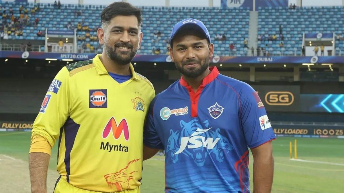 https://www.jagranimages.com/images/newimg/20122023/20_12_2023-dhoni_with_pant_23609553.jpg