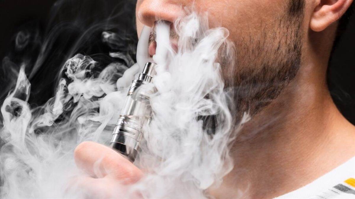 https://www.jagranimages.com/images/newimg/20122024/20_12_2024-cigar_23852334_125050880.jpg