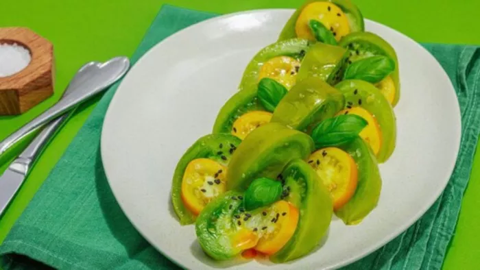 हरे टमाटर से बनाएं कई टेस्टी डिशेज (Picture Courtesy: Freepik)