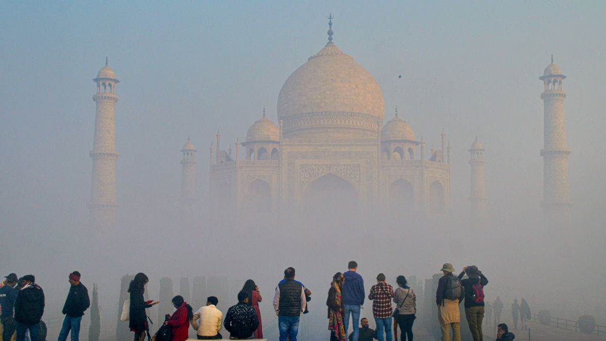 air quality of agra polluted aqi reached bad condition amount of ultrafine particles and dust particles increased