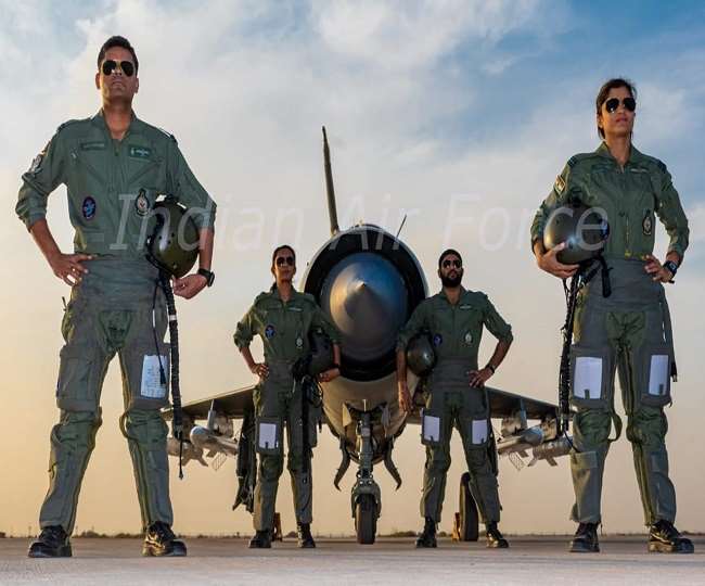 https://www.jagranimages.com/images/newimg/21012021/21_01_2021-air_force_pilot_21293885.jpg