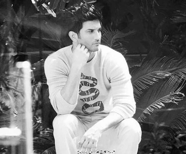 https://www.jagranimages.com/images/newimg/21012021/21_01_2021-sushant_singh_insta_pic_21294463.jpg