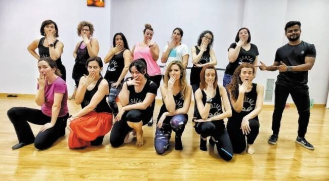 Dance guru Suman Rudra sparkles in Greece - Odisha Rourkela Local News