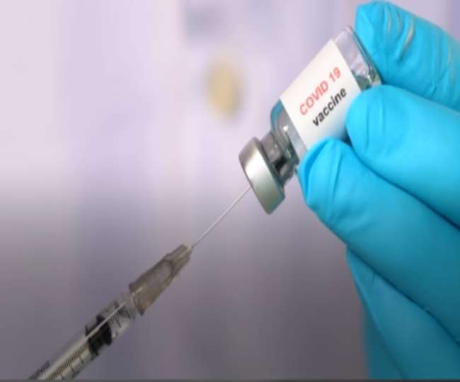 15 से 18 आयुवर्ग के किशोरों के कोरोना वैक्‍सीन लेने के आंकड़े में गिरावट देखने को मिल रही है