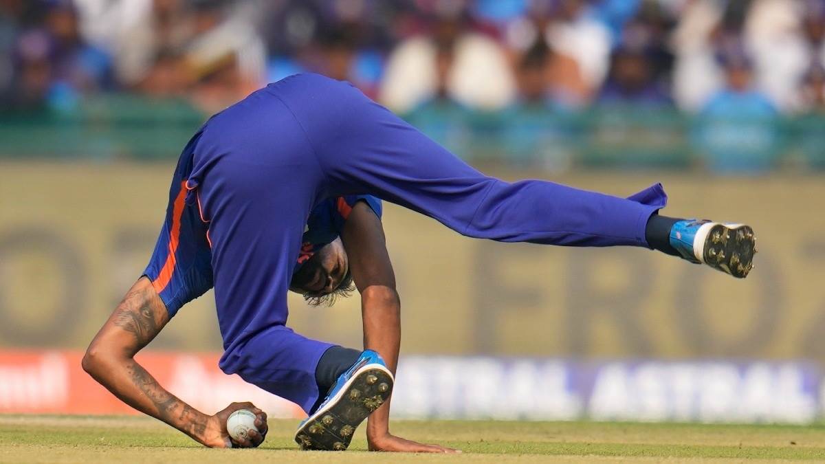 https://www.jagranimages.com/images/newimg/21012023/21_01_2023-hardik_catch_23303977.jpg